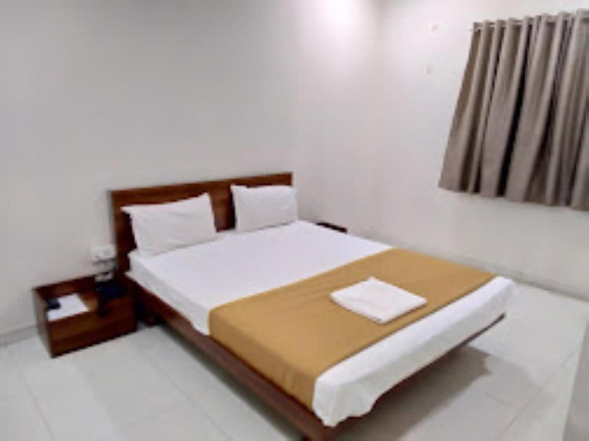 Hotel Avanti, Nashik Exterior photo