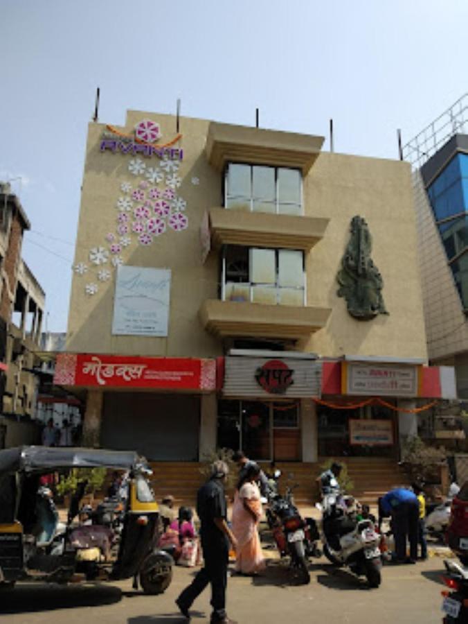 Hotel Avanti, Nashik Exterior photo